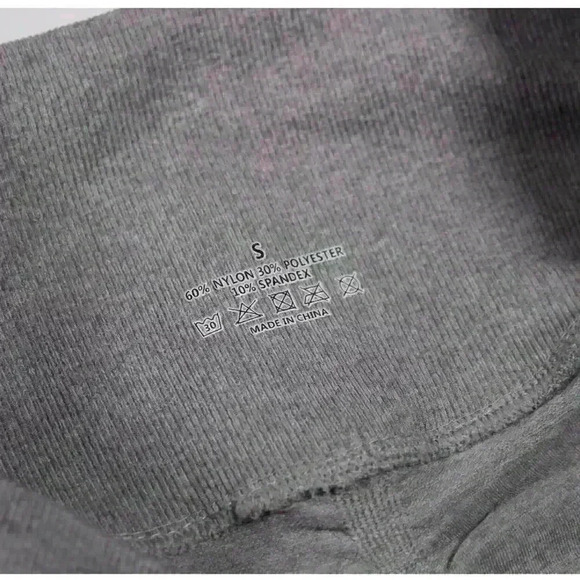 NWOT BUTT LIFT Bicycle Shorts Gray 5.5" Inseam Compression Flattering Women Sz S - Picture 9 of 9